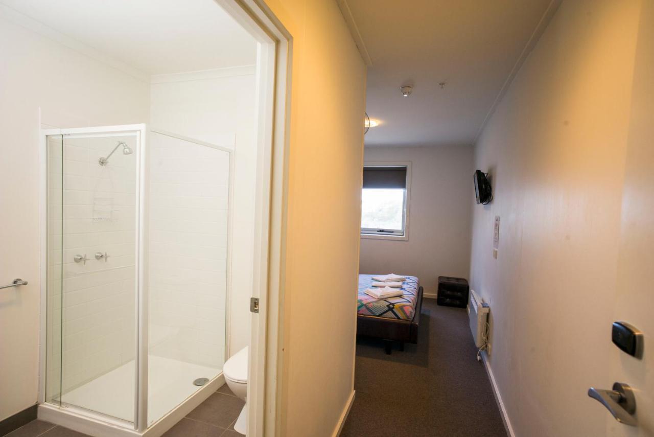 The Island Hostel Newhaven